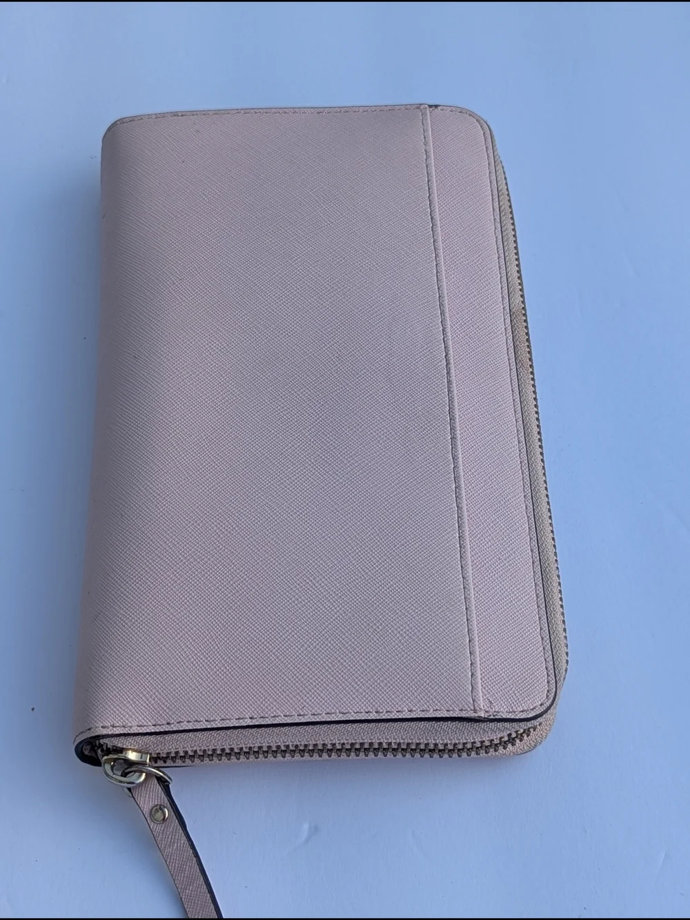Kate Spade New York Blush Pink Saffiano Leather Zip Around Wallet Organizer
